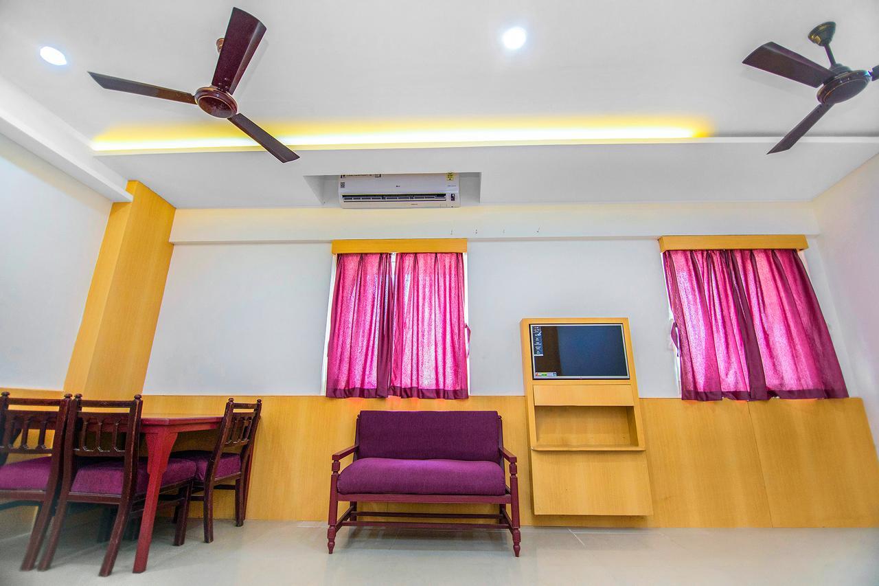 Fabexpress Picnic Plaza Mylapore Chennai Exterior photo